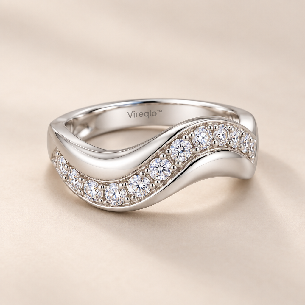 Vireqlo™ Cubic Zirconia Wave Ring hero